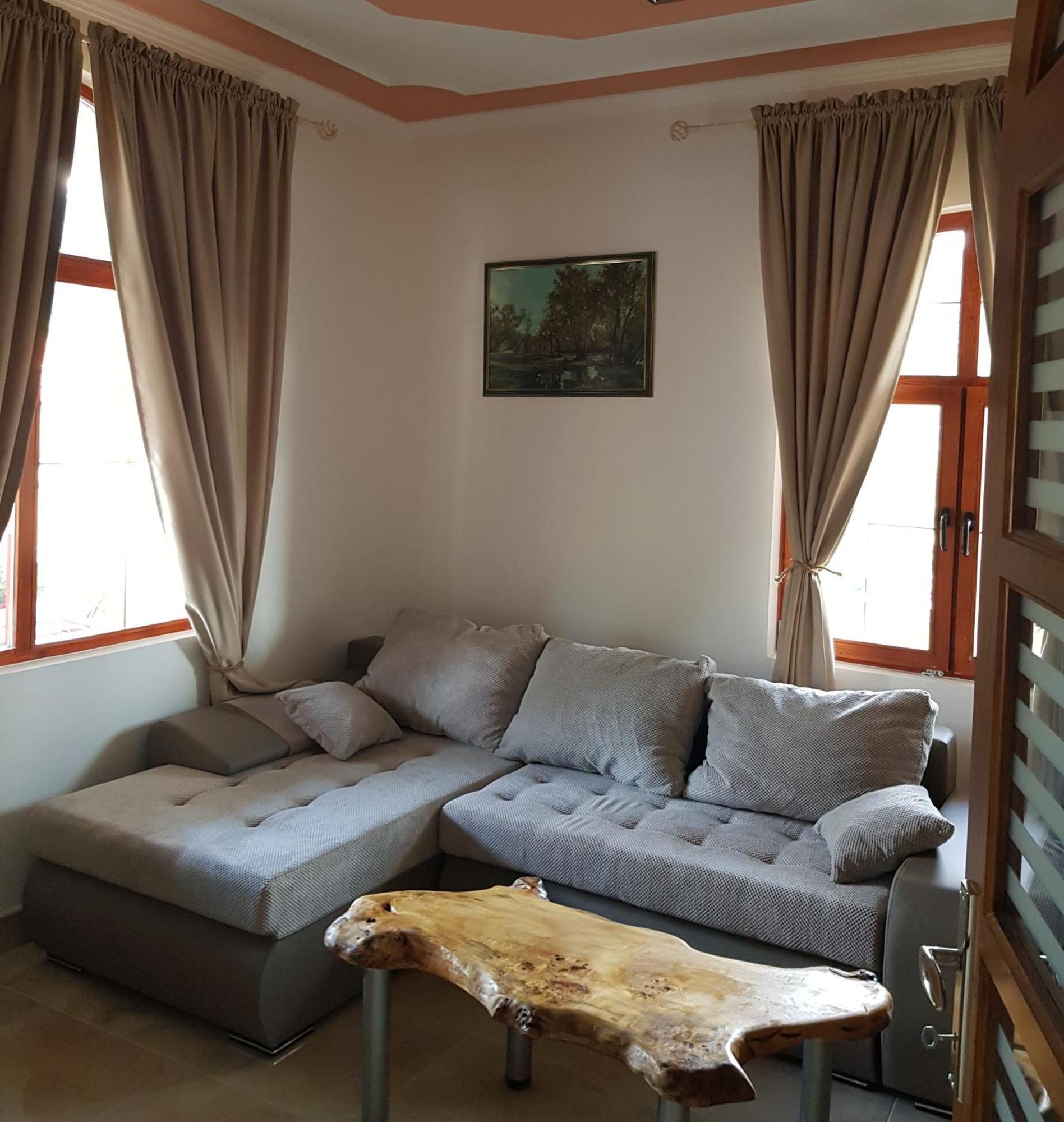 Knez Apartmani Senje 部屋 写真